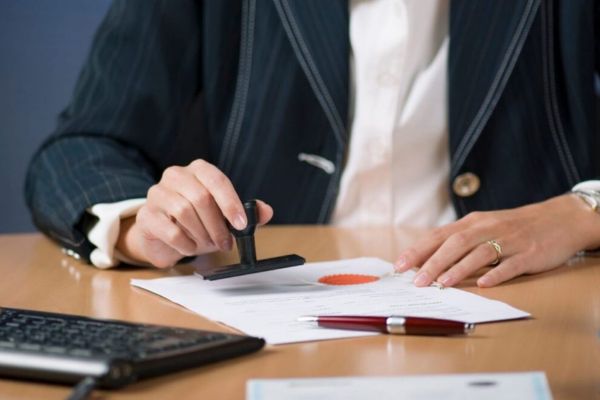 Dịch công chứng giấy kết hôn