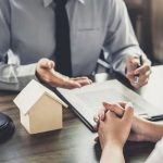 phí công chứng hợp đồng chia tách nhà đất