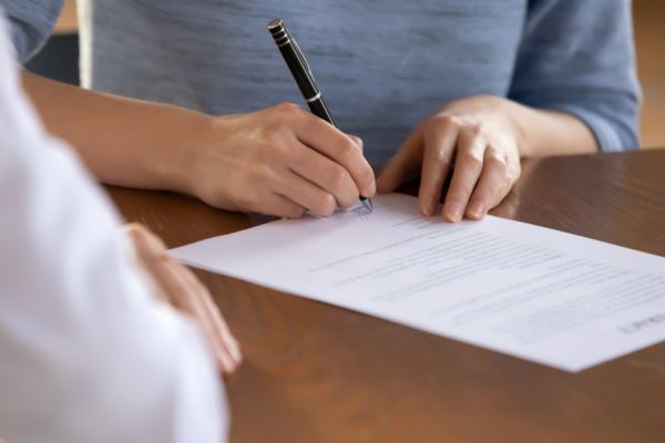 di chúc viết tay nhà đất