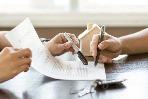 Sai lệch thông tin khi công chứng