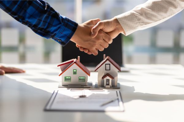 Hợp đồng tặng cho tài sản