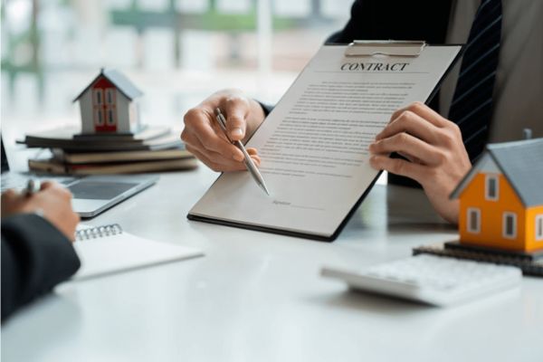 Hợp đồng thuê tài sản