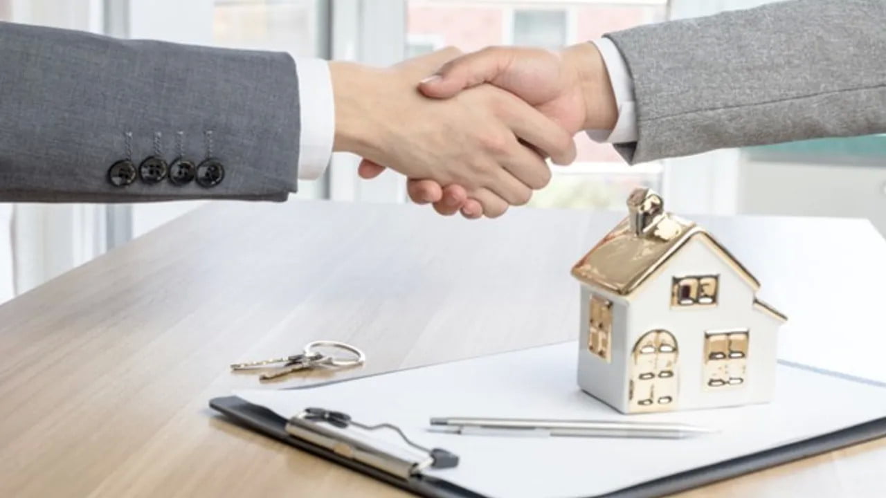 Hợp đồng mua bán nhà đất