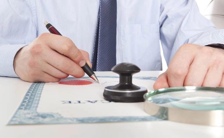 công chứng bản dịch hợp đồng lao động