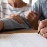 Có nên lập di chúc sớm để tránh tranh chấp tài sản? huong-dan-thu-tuc-chung-thuc-di-chuc_1111151331