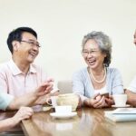 Công chứng hợp đồng cho người cao tuổi cần lưu ý gì? nguoi-cao-tuoi-la-gi-16607227307241237412209