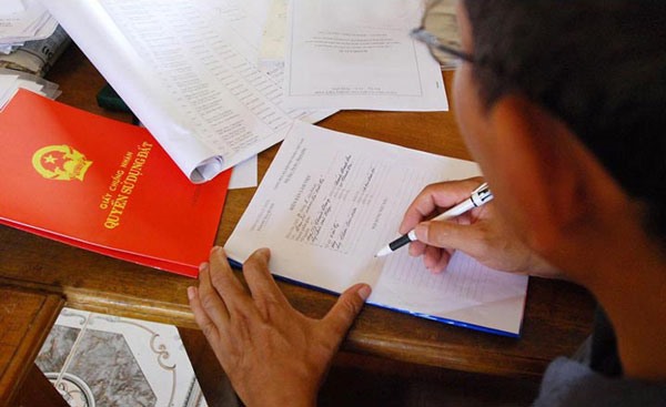 Người độc thân mua nhà