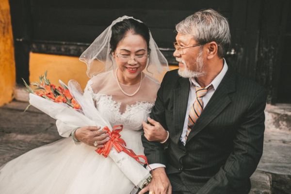 Vay tiền tổ chức đám cưới