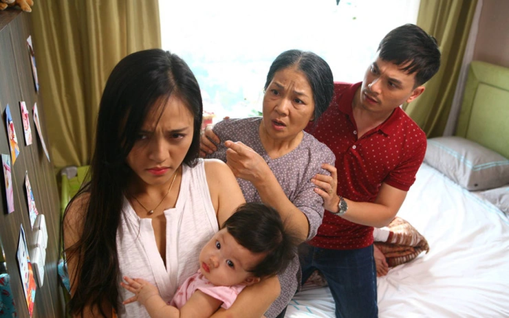 sống chung với bố mẹ chồng