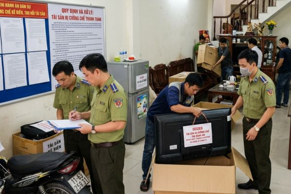 Tài sản bị cưỡng chế thanh toán: Quy định và xử lý