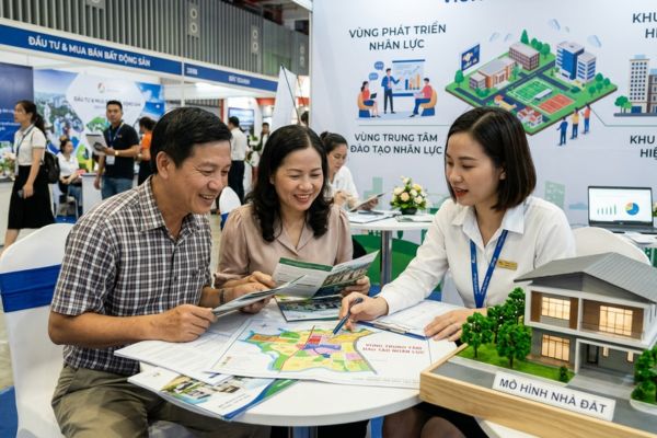 Mua nhà đất trong vùng có trung tâm đào tạo nhân lực