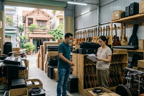 Bán nhà kho nhạc cụ: Pháp lý và môi trường