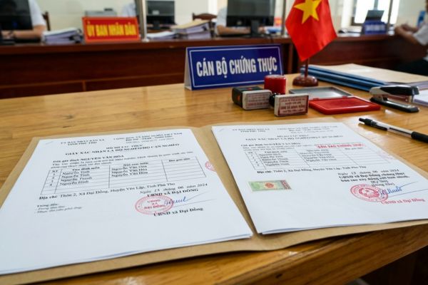 Chứng thực bản sao Giấy xác nhận là hộ nghèo, hộ cận nghèo địa phương