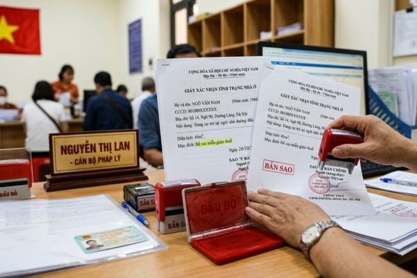 Chứng thực bản sao Giấy xác nhận tình trạng nhà ở để xin miễn giảm thuế