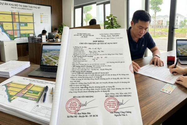 Hợp đồng chuyển nhượng đất đai khu vực dự án khu đô thị sinh thái