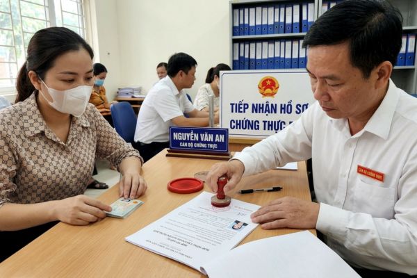 Vai trò của chứng thực chữ ký trong việc xác nhận tính trung thực của hồ sơ